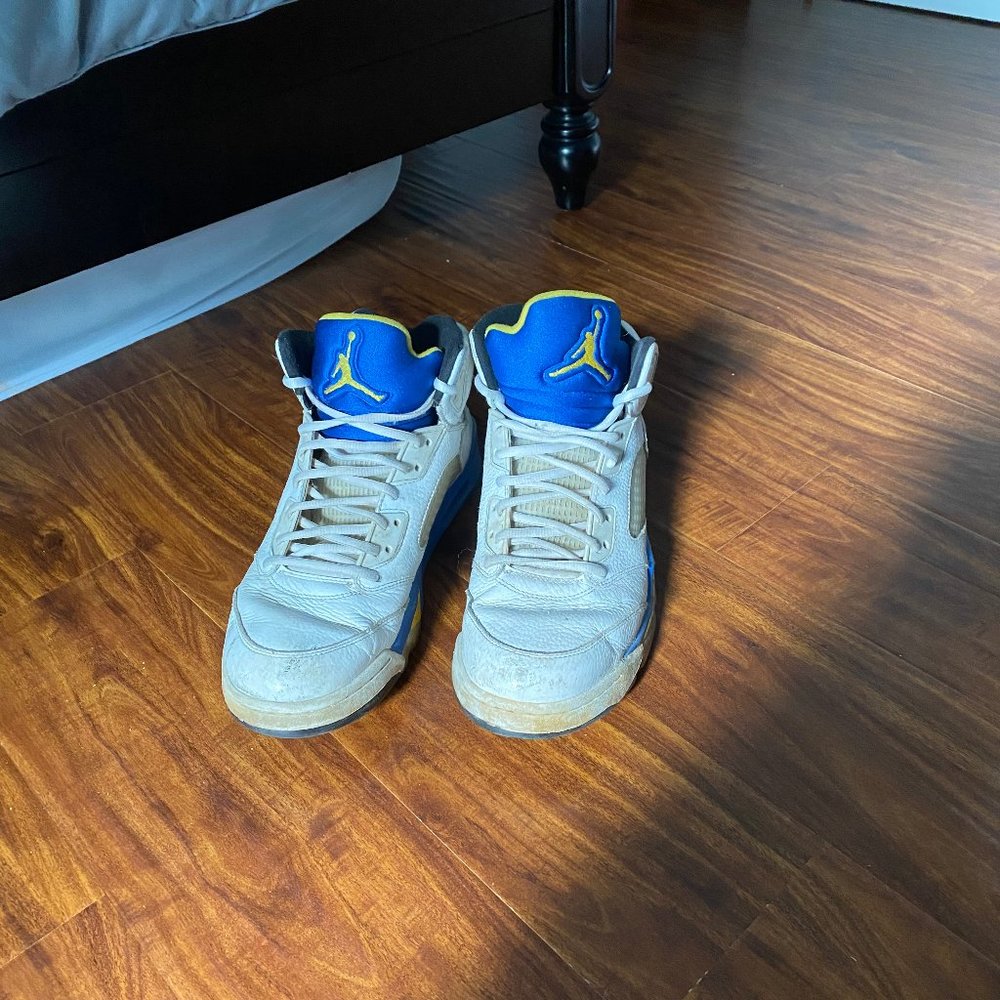 Air Jordan 5 Retro 'Laney 2013 Mens